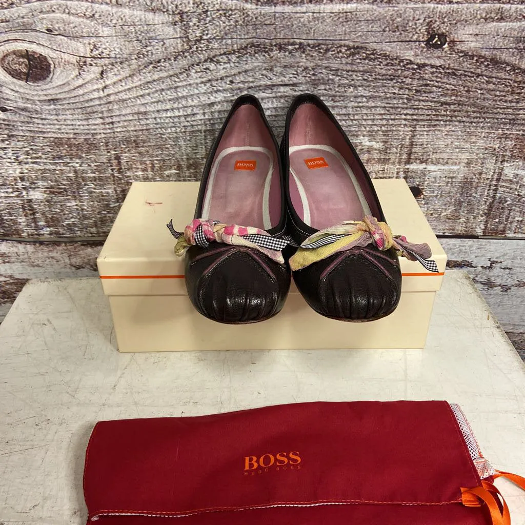 BOSS HUGO BOSS BROWN LEATHER HEELS SIZE 40/9.5 WITH BOX & DUSTER D2C