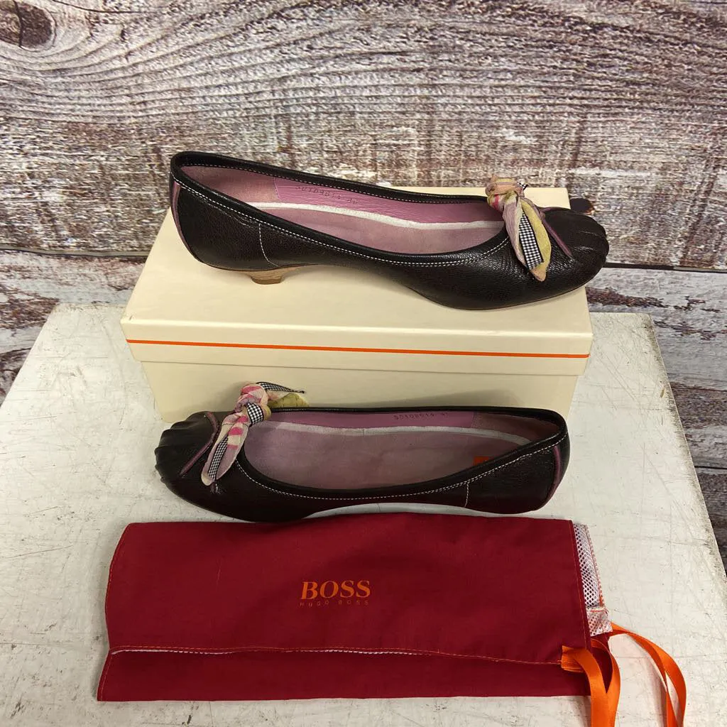 BOSS HUGO BOSS BROWN LEATHER HEELS SIZE 40/9.5 WITH BOX & DUSTER D2C