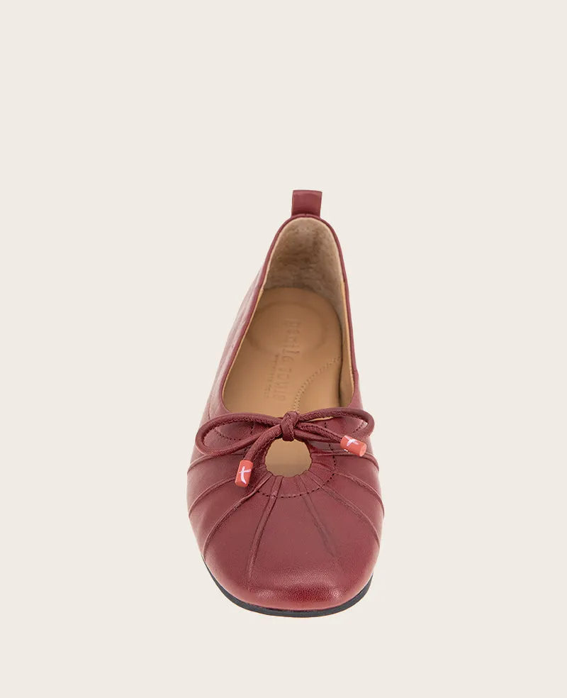 GENTLE SOULS -  Marilyn Leather Pleated Ballet Flat