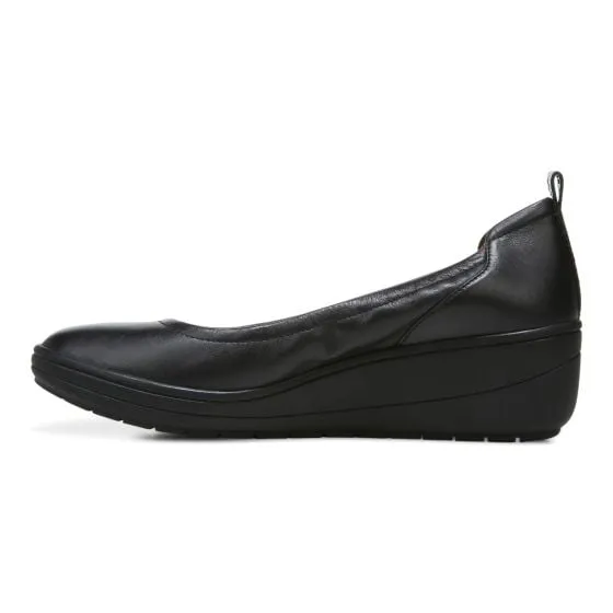 Vionic Jacey Wedge Slip On Shoe