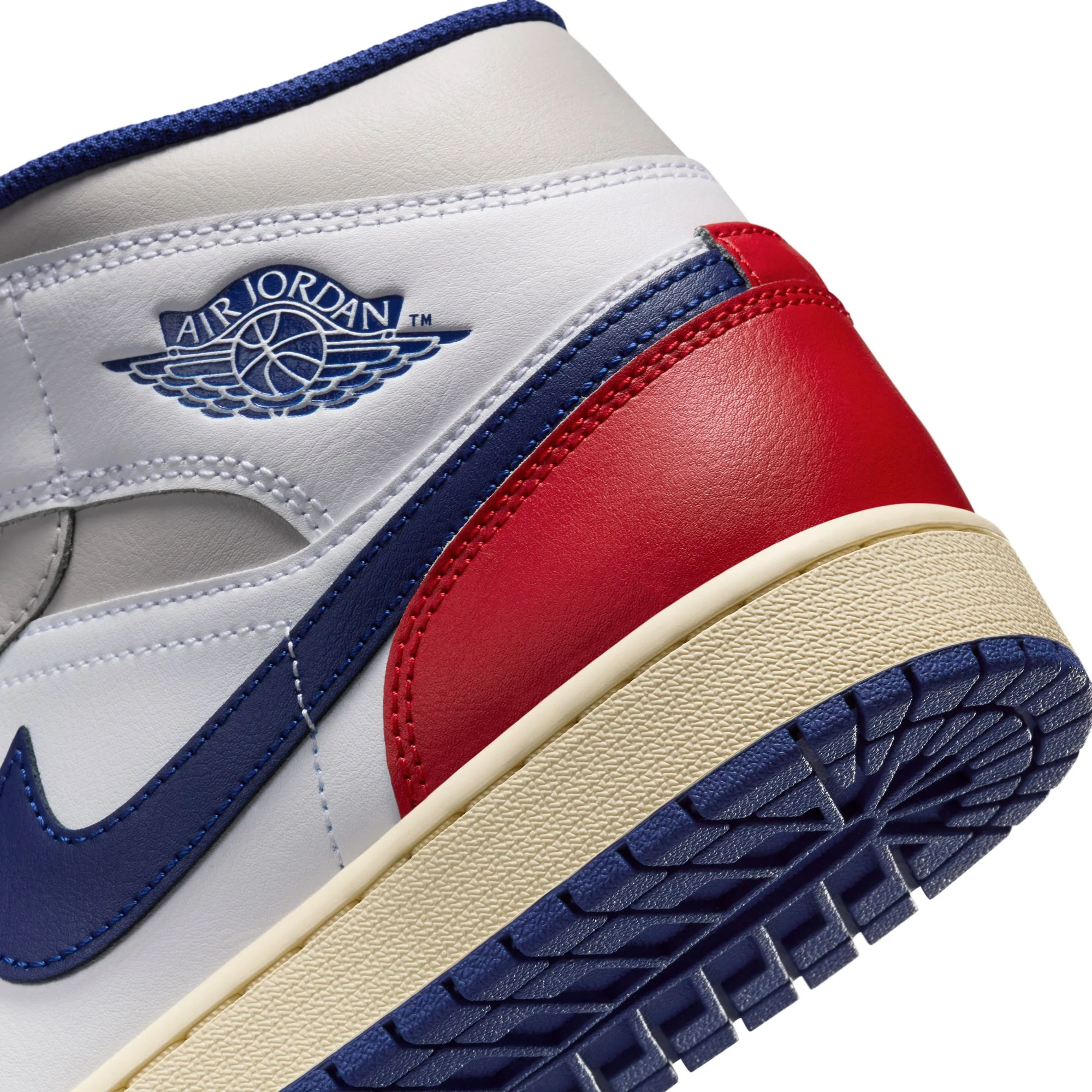 AIR JORDAN 1 MID סניקרס - Image 7