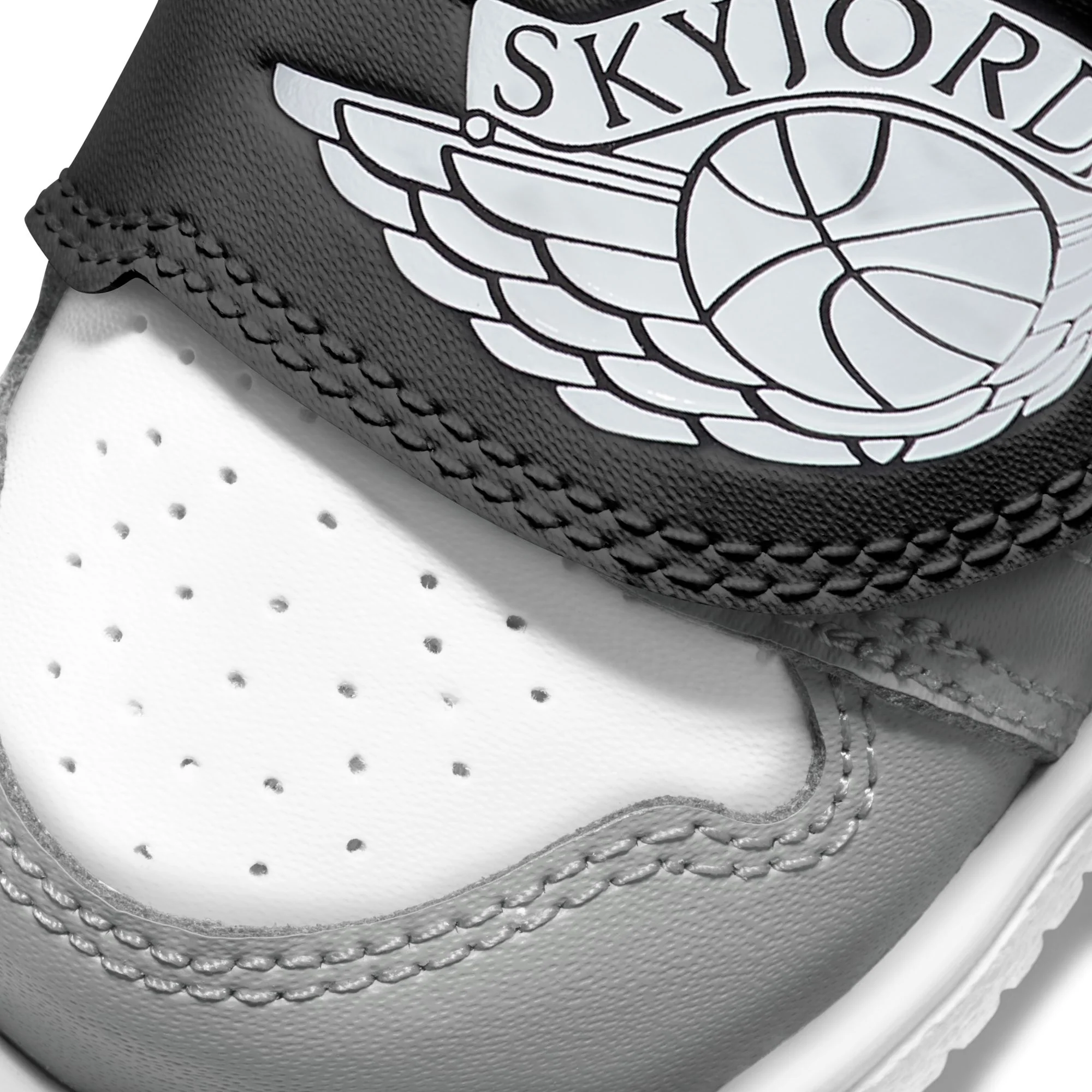 SKY JORDAN 1 סניקרס - Image 2