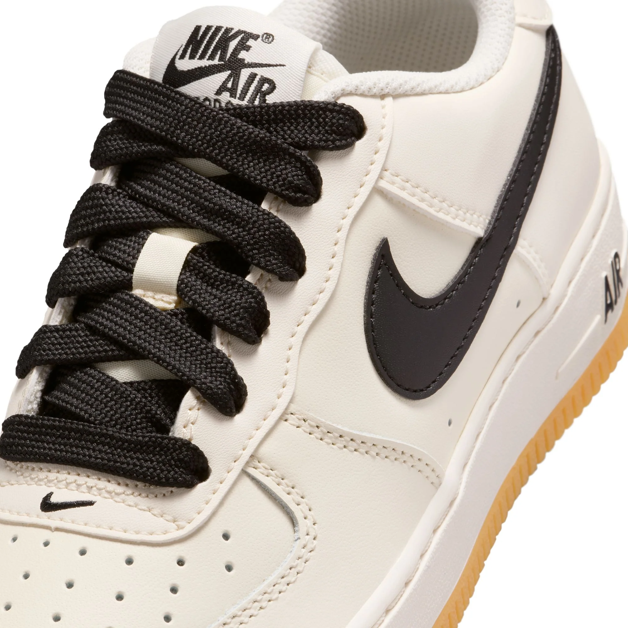 AIR FORCE 1 LV8 3 סניקרס - Image 3