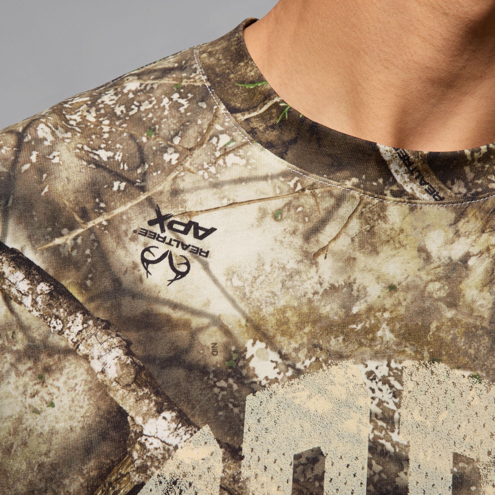 JORDAN REALTREE חולצת טי - Image 5