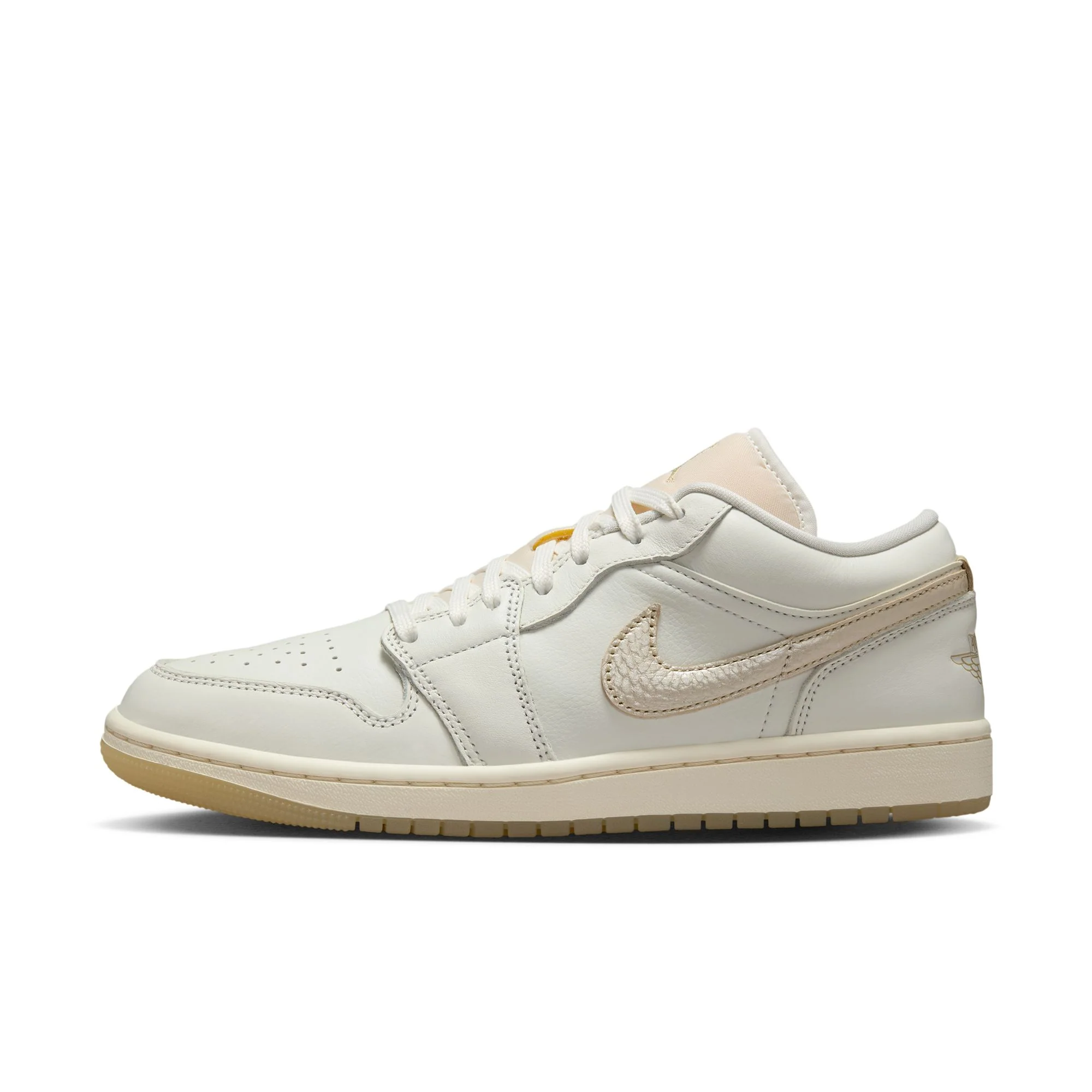 AIR JORDAN 1 LOW  סניקרס - Image 4
