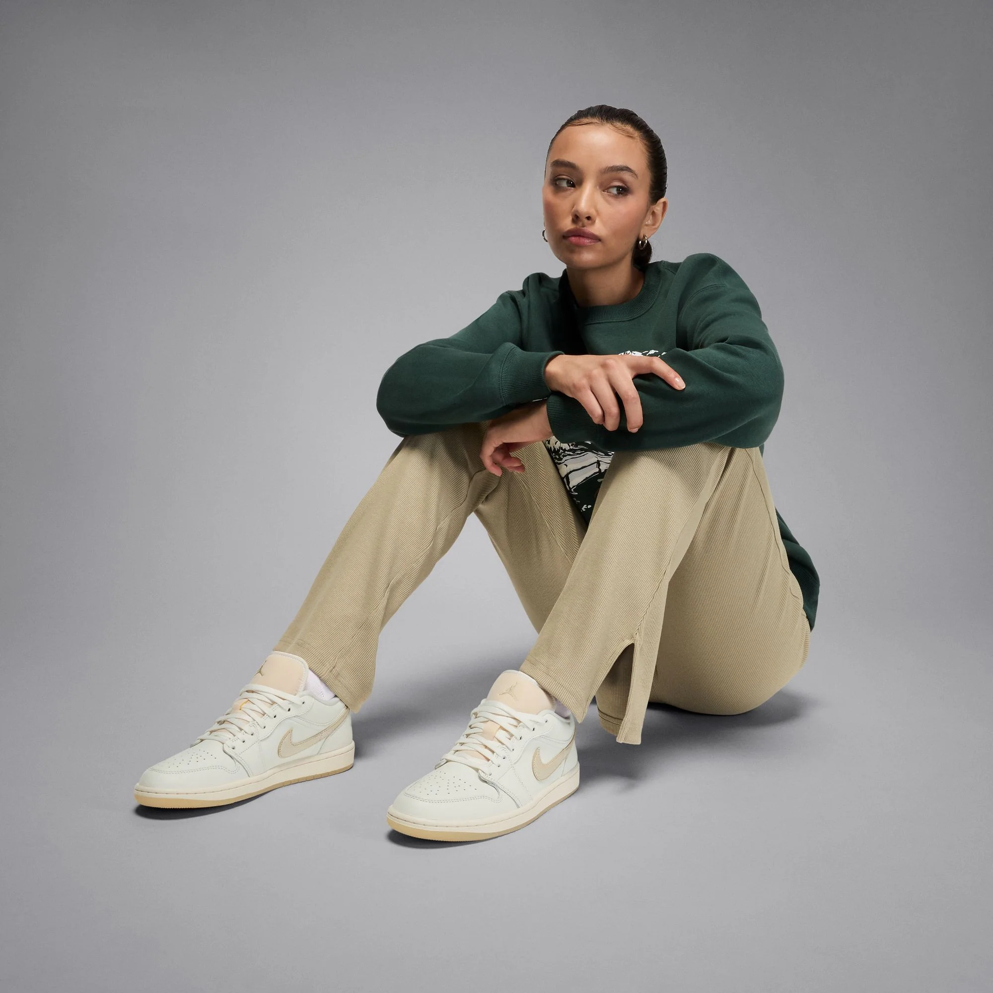 AIR JORDAN 1 LOW  סניקרס - Image 8