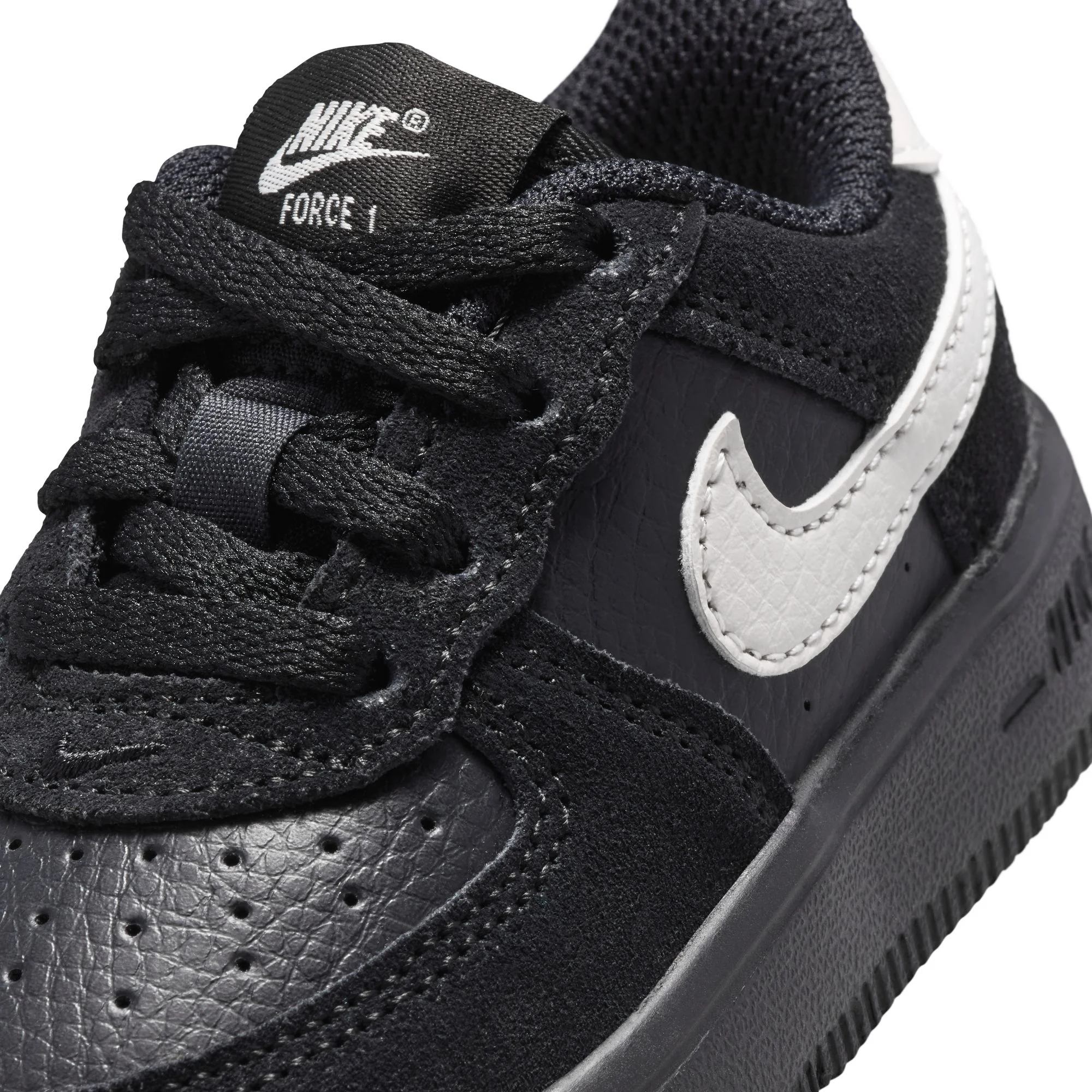 AIR FORCE 1 LOW LV8 סניקרס - Image 3