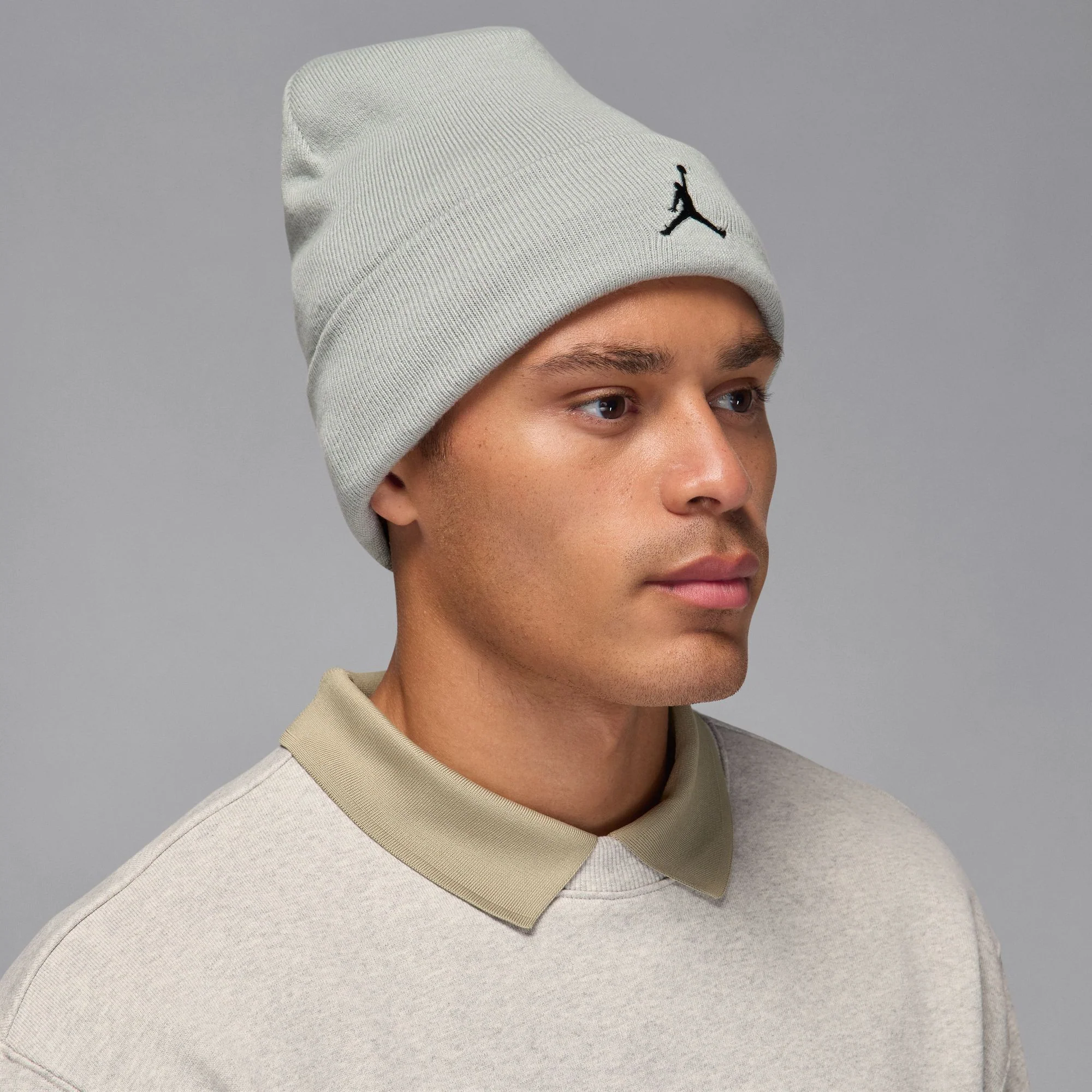 JORDAN PEAK BEANIE כובע - Image 2