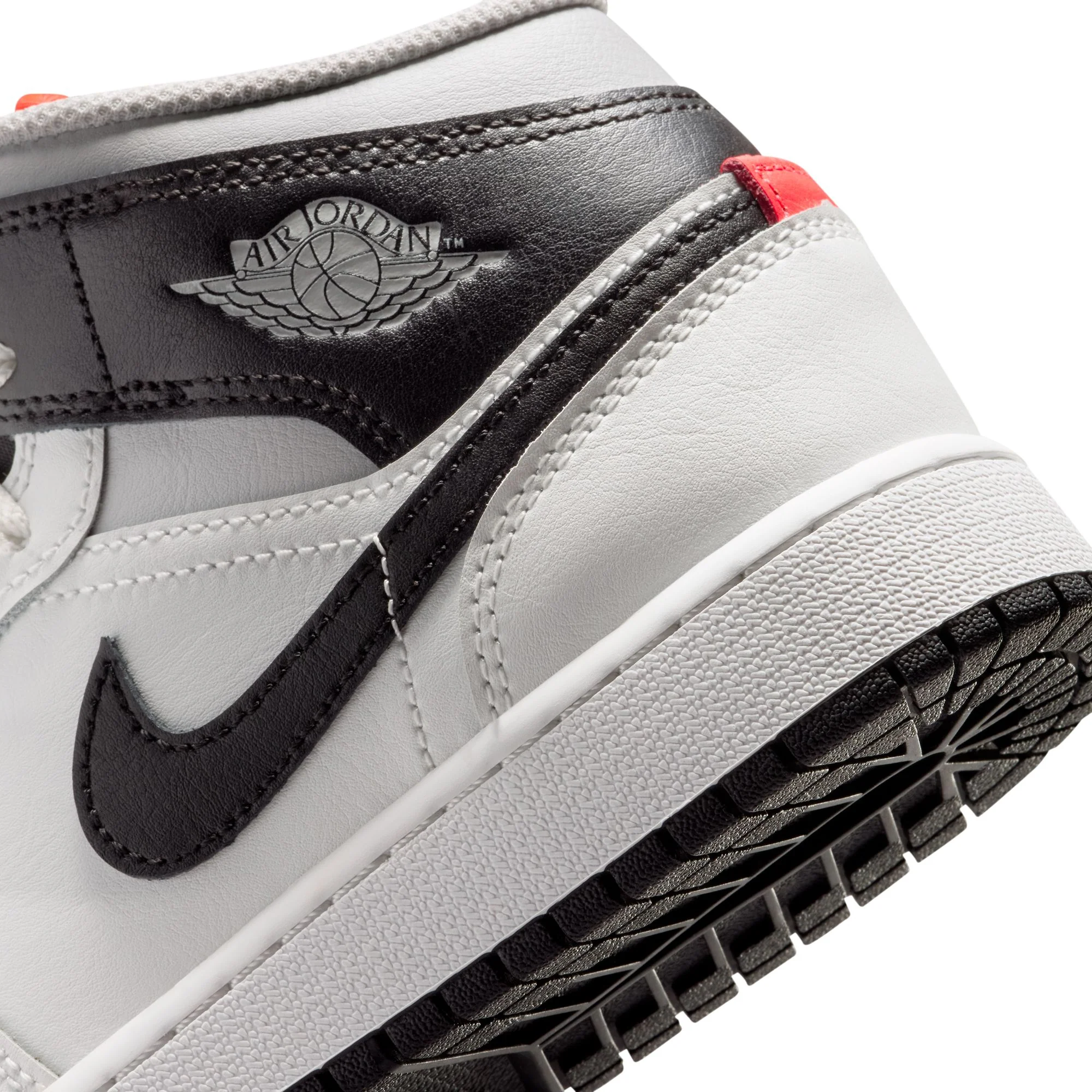 AIR JORDAN 1 MID סניקרס - Image 4