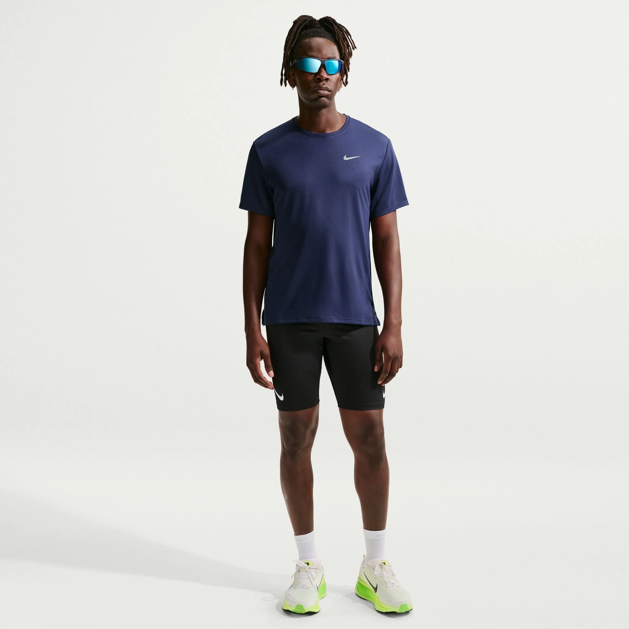 DRI-FIT UV MILER חולצת ריצה - Image 2