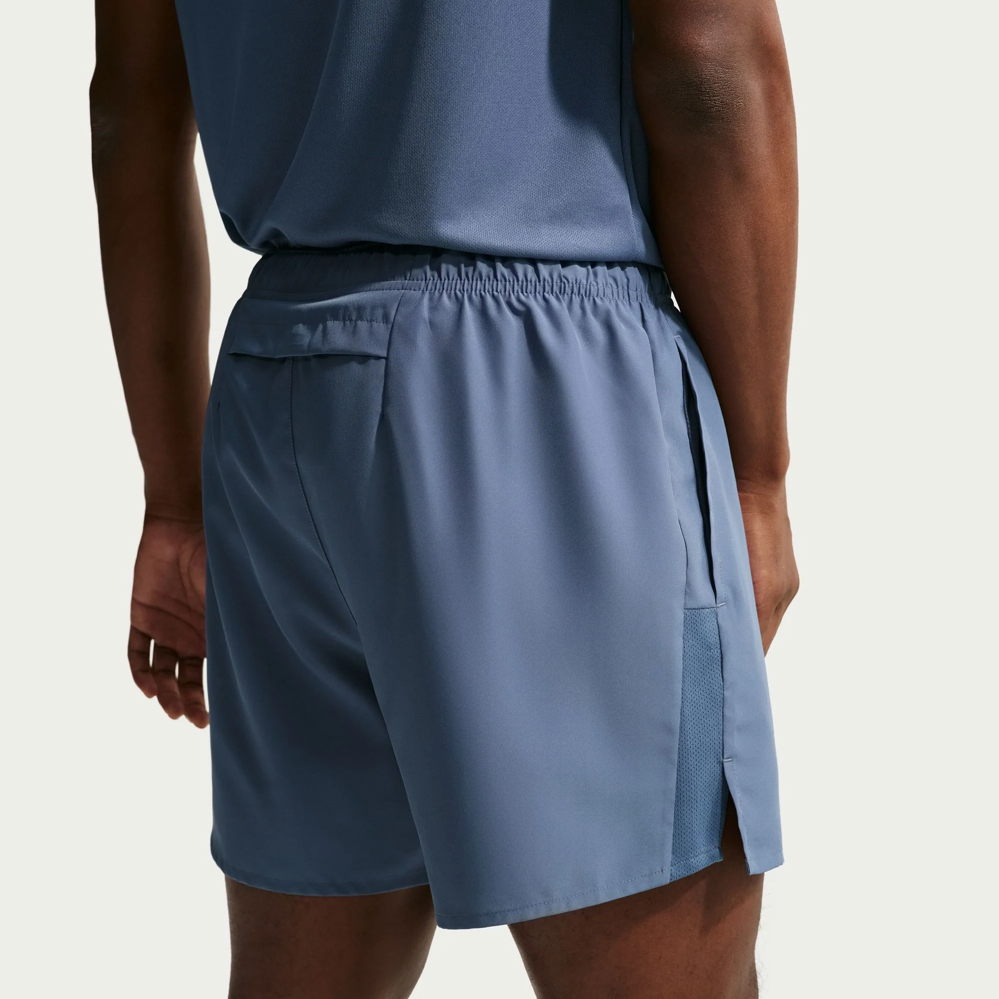 DRI-FIT WINTERIZED CHALLENGER מכנסיים קצרים - Image 4