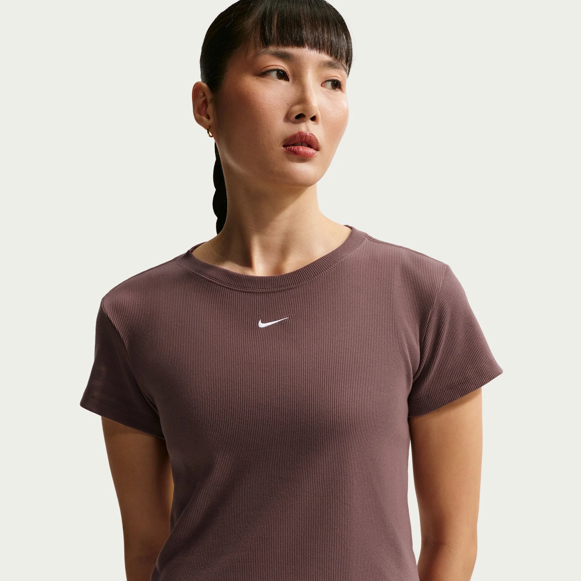 TIGHT RIBBED SHORT SLEEVE חולצת טי