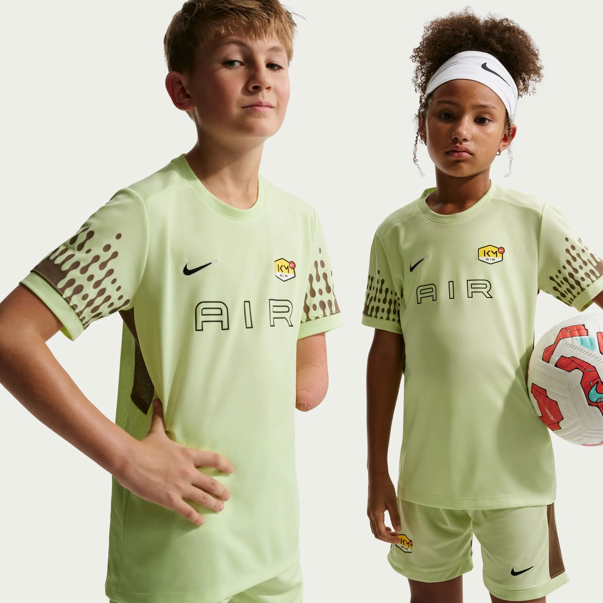 KYLIAN MBAPPE ACADEMY טי שירט