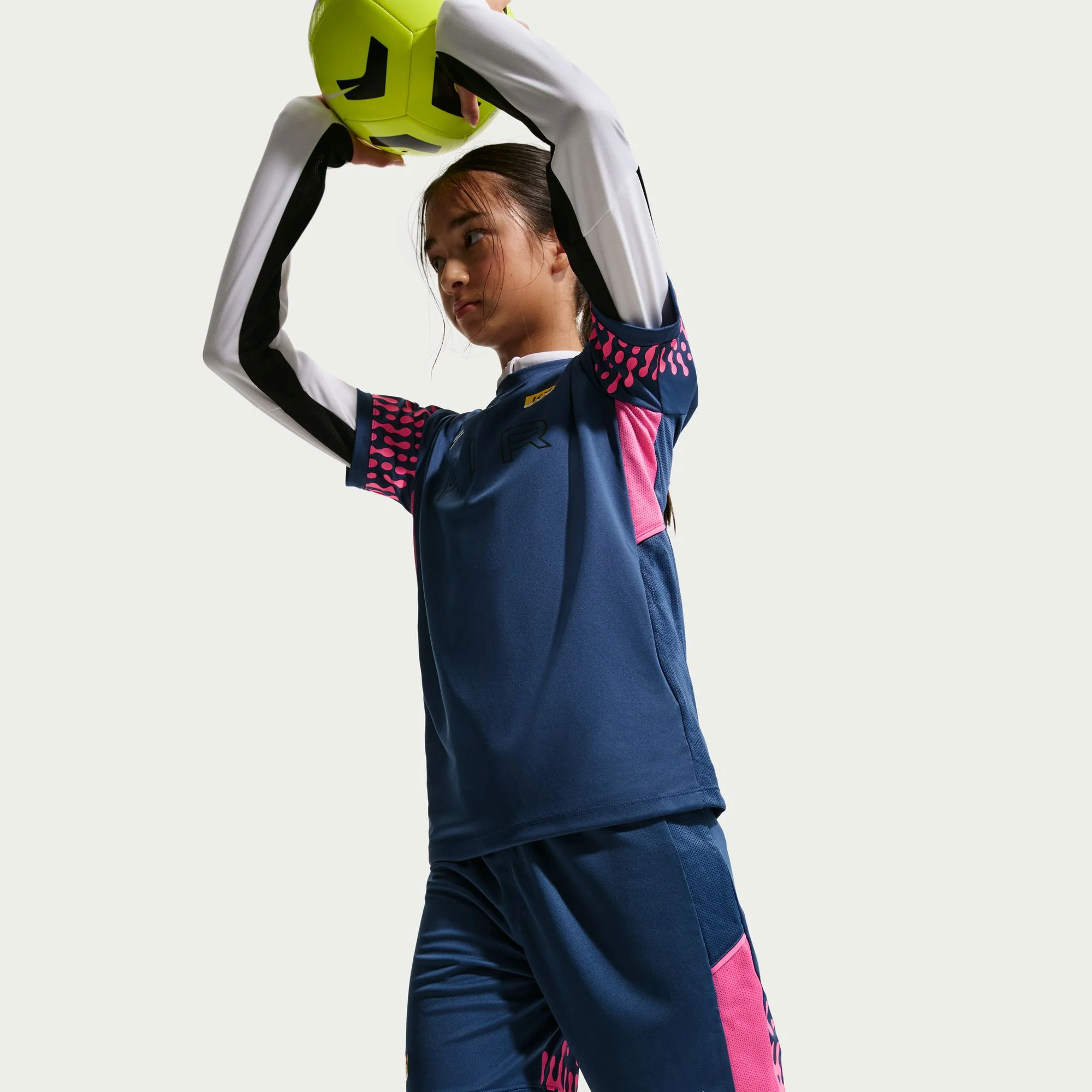 KYLIAN MBAPPE ACADEMY מכנסיים קצרים - Image 7