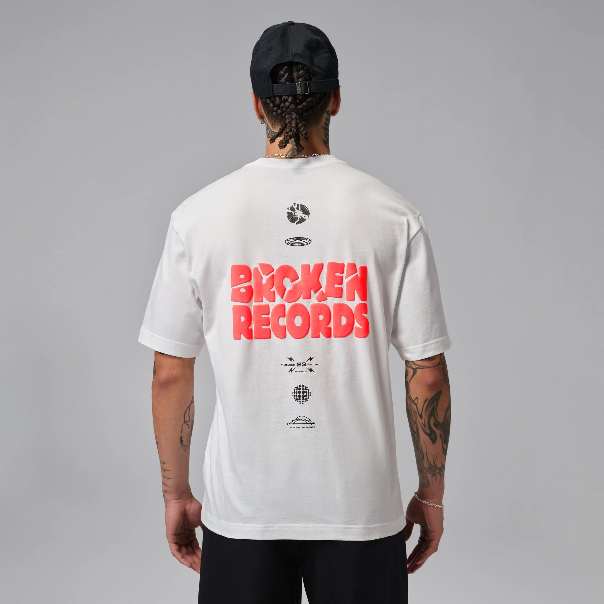 JORDAN BROKEN RECORDS טי שירט - Image 2