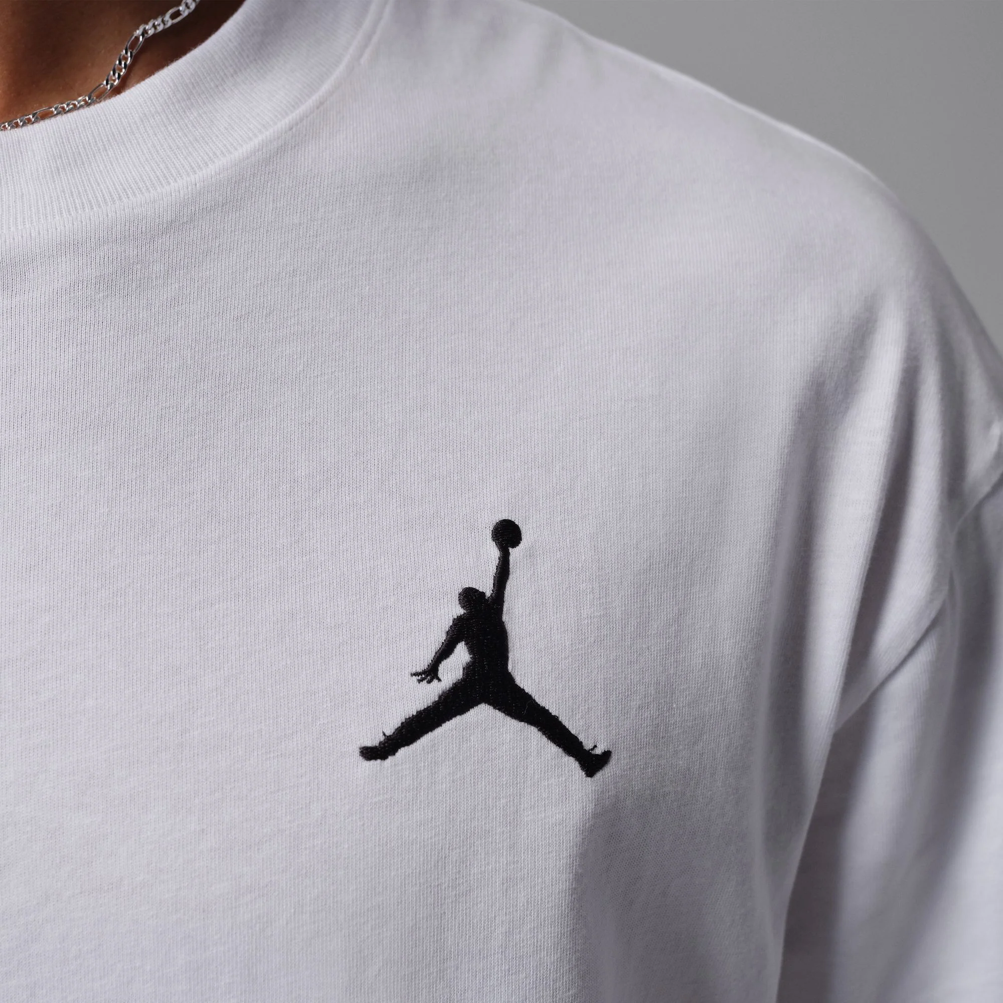 JORDAN EMBROIDERED JUMPMAN טי שירט - Image 4