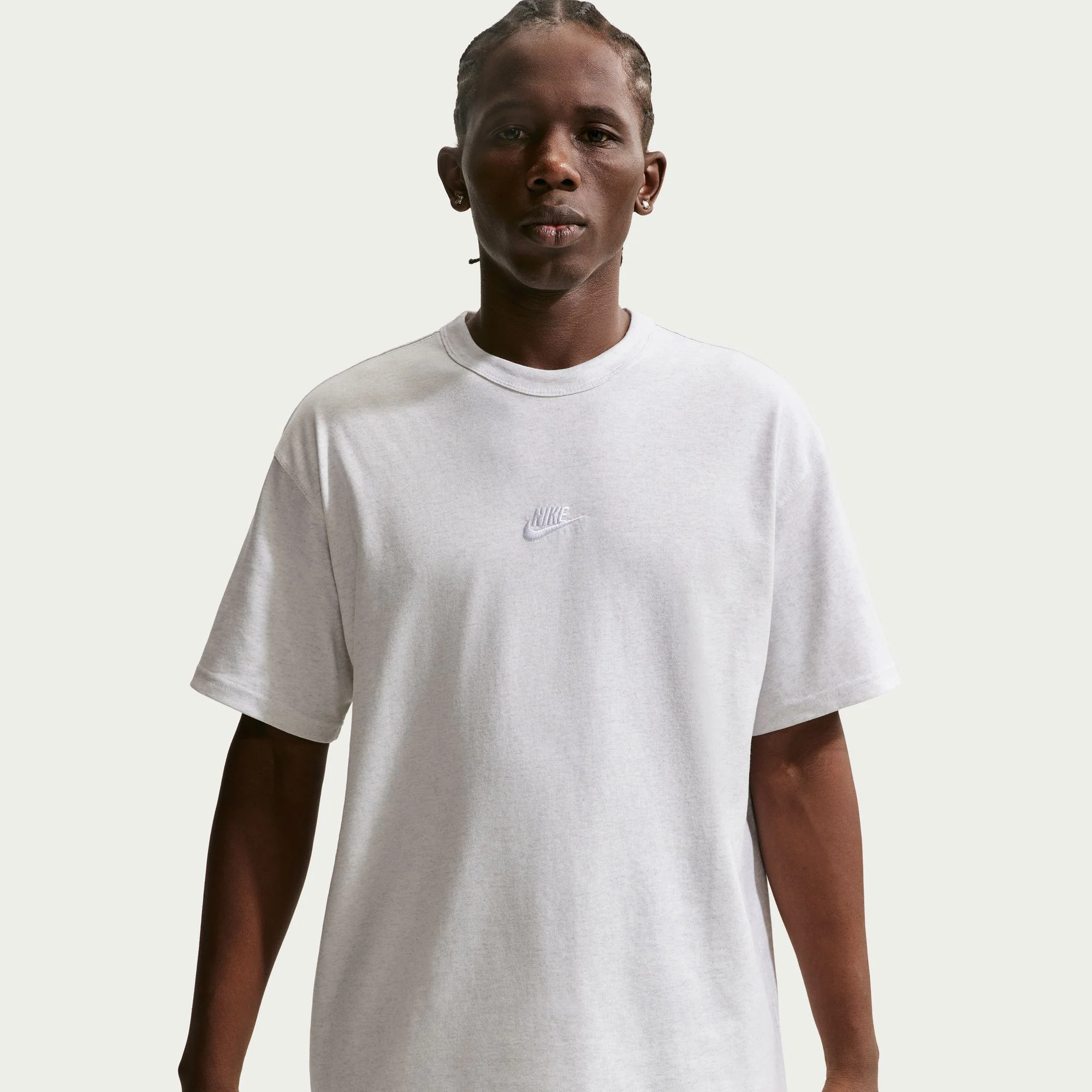 SPORTSWEAR PREMIUM ESSENTIALS טי שירט