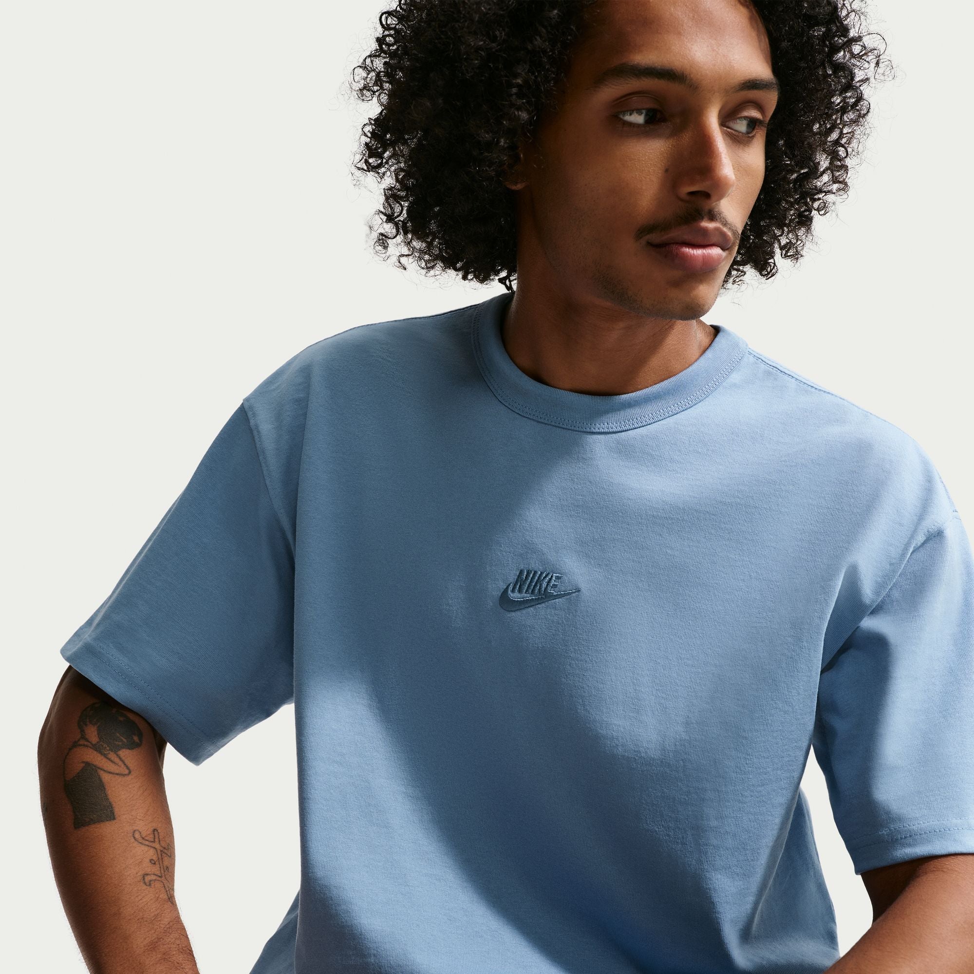 SPORTSWEAR PREMIUM ESSENTIALS טי שירט - Image 5