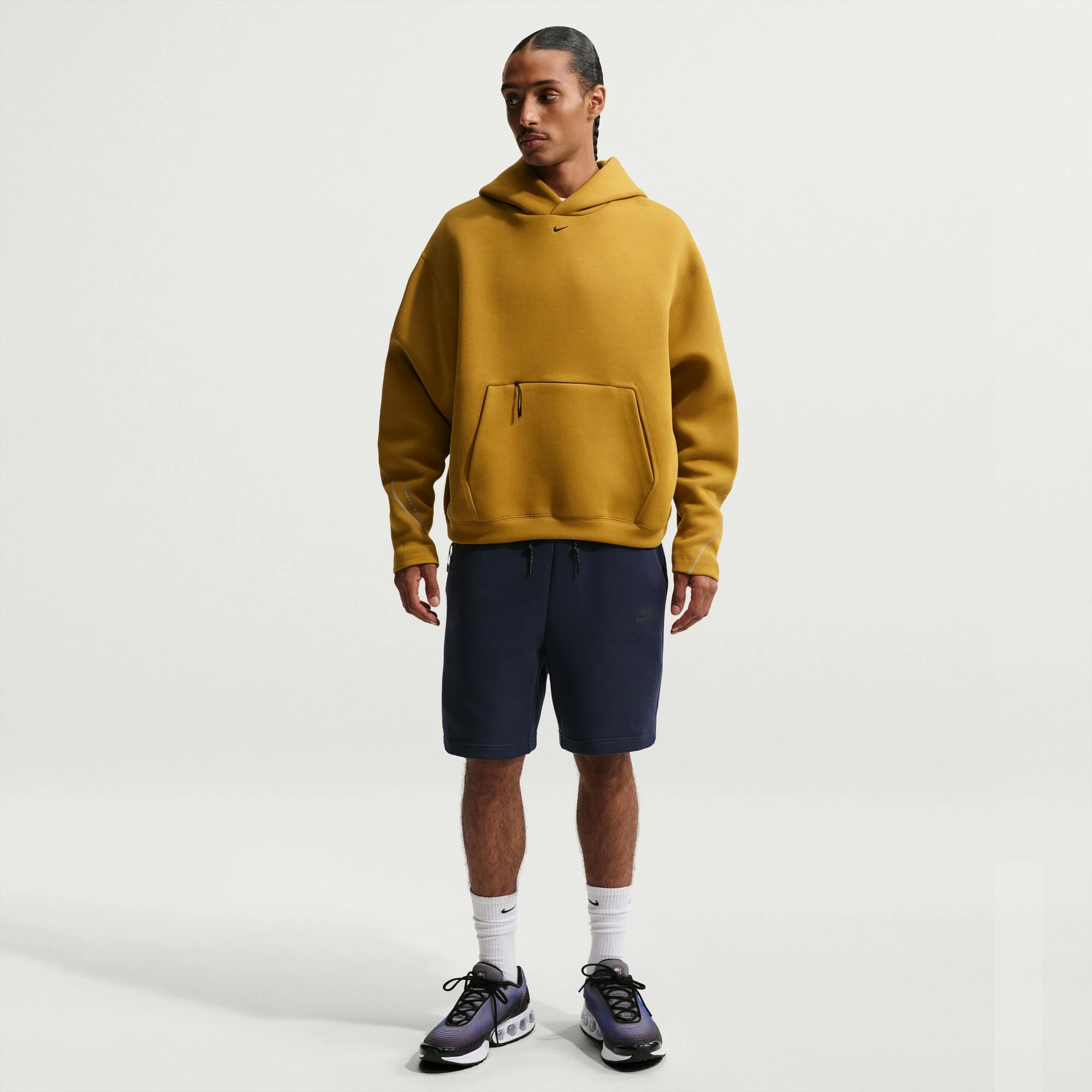 TECH FLEECE מכנסיים קצרים