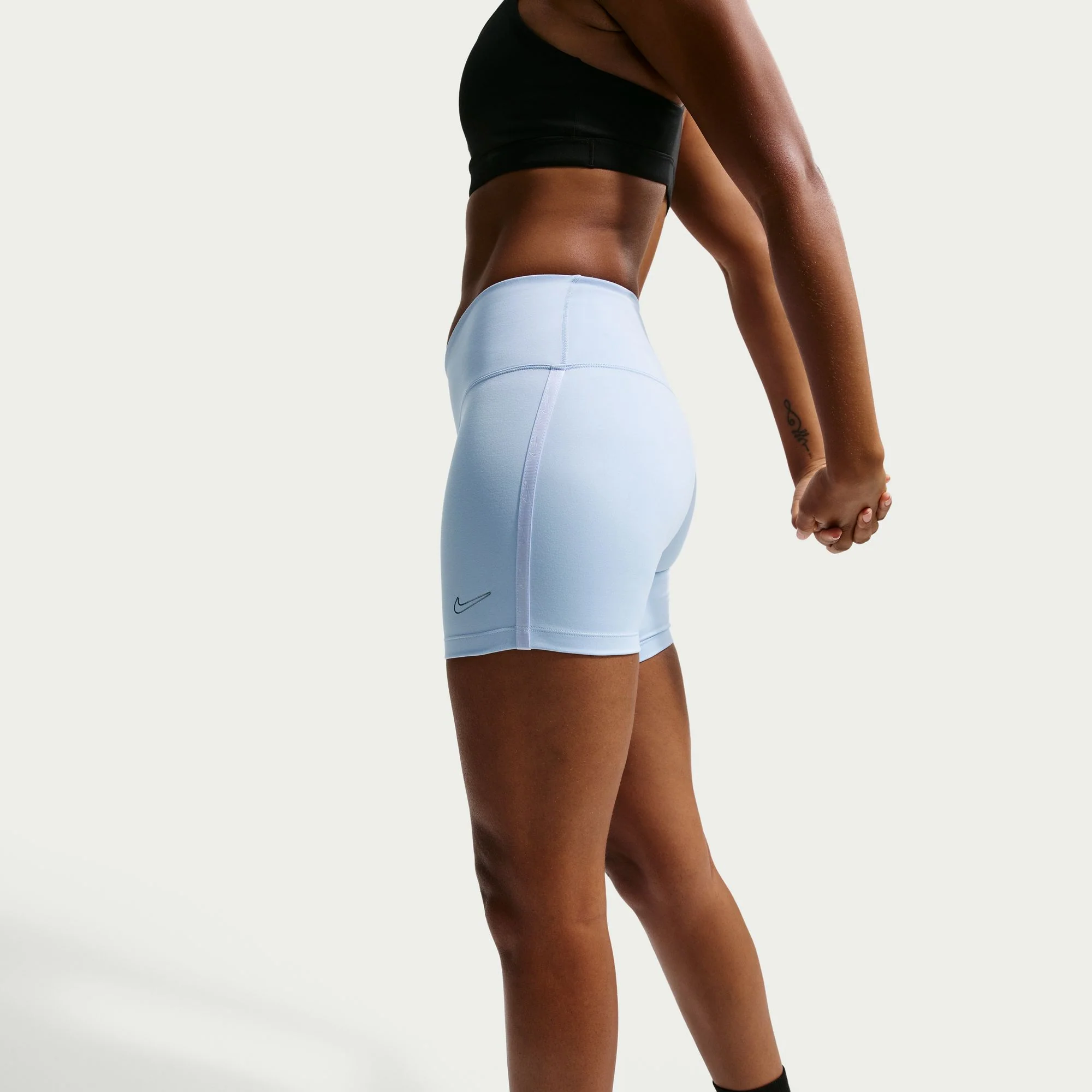 DRI FIT ONE 5IN טייץ קצר - Image 4