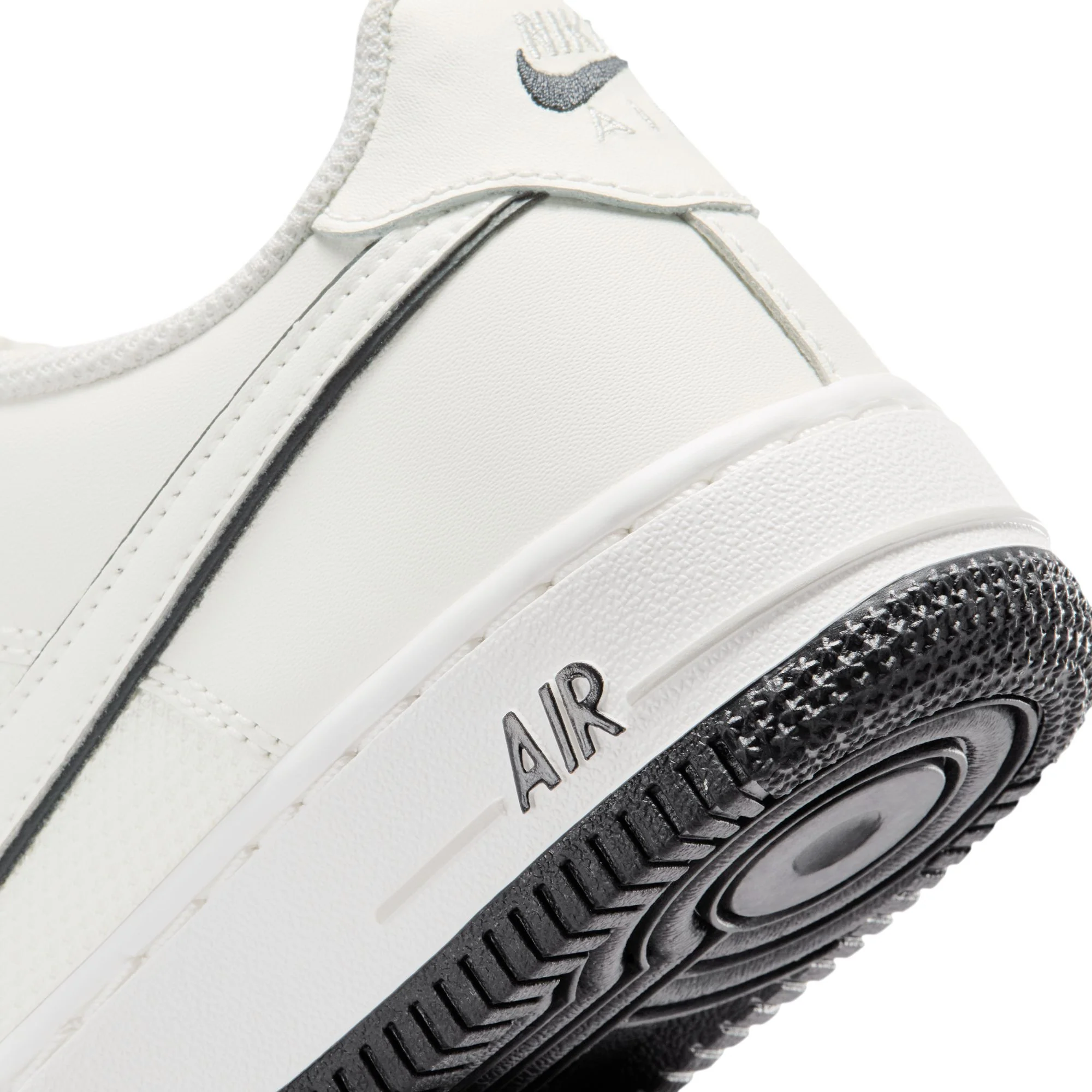 AIR FORCE 1 סניקרס - Image 4