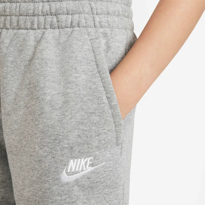 Sportswear Club Fleece מכנסיים קצרים - Image 6