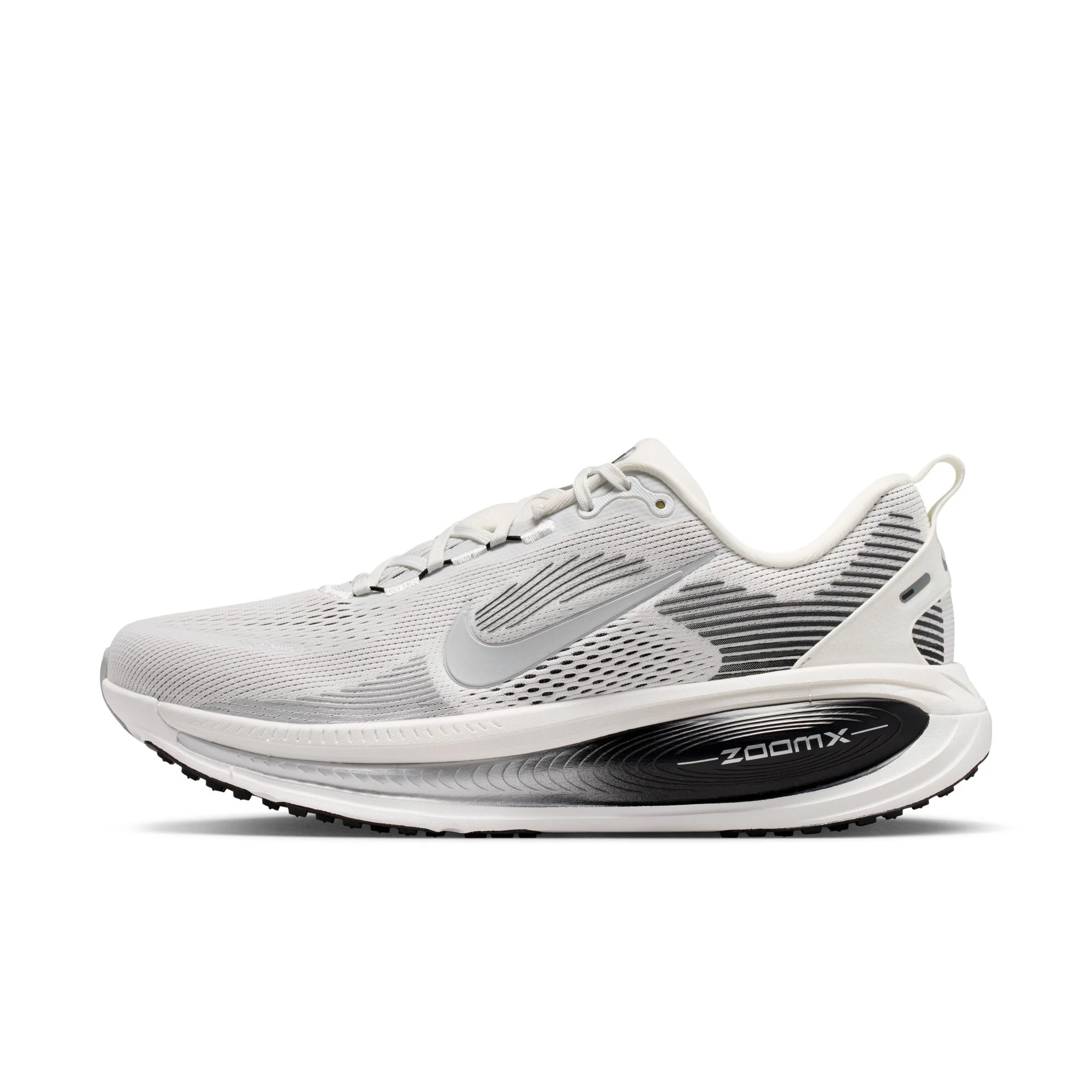 NIKE VOMERO 18 סניקרס - Image 2