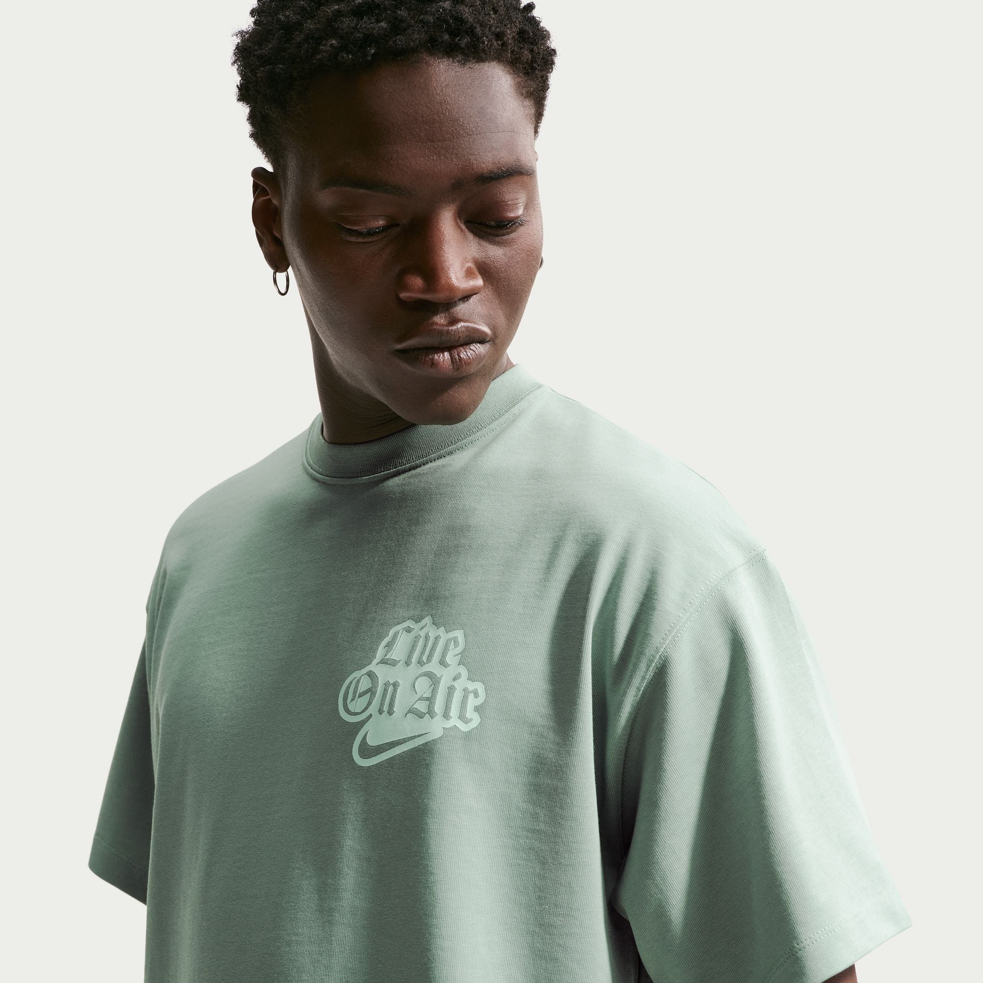 Solo Swoosh טישרט - Image 2