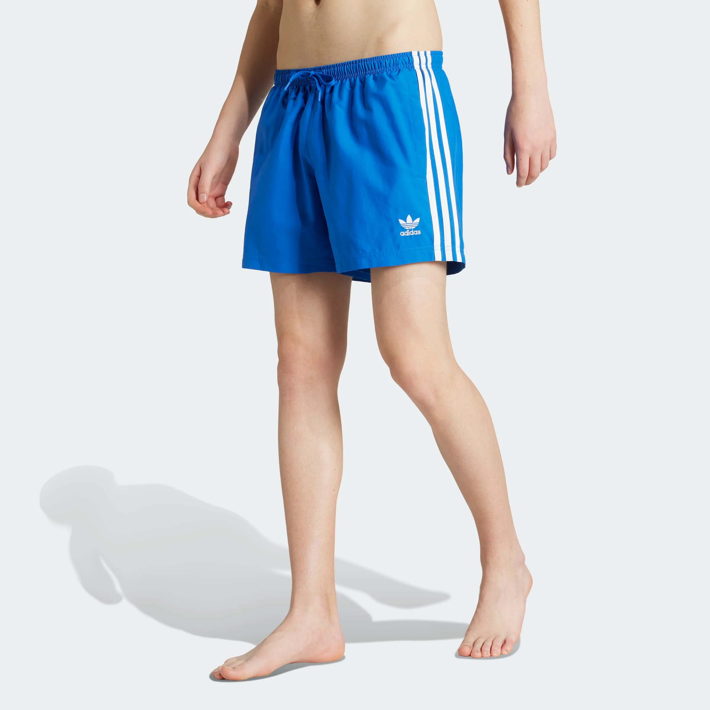 Adicolor 3-Stripes 5-Inch מכנסי בגד ים - Image 2