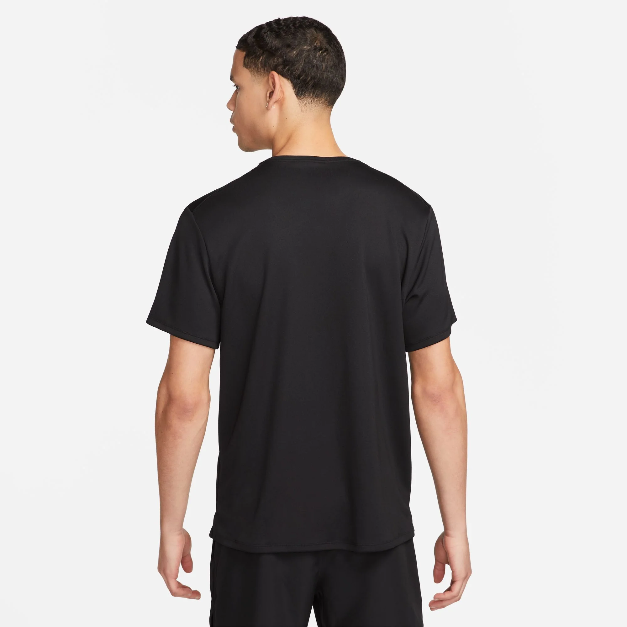 DRI-FIT UV MILER חולצת ריצה - Image 2