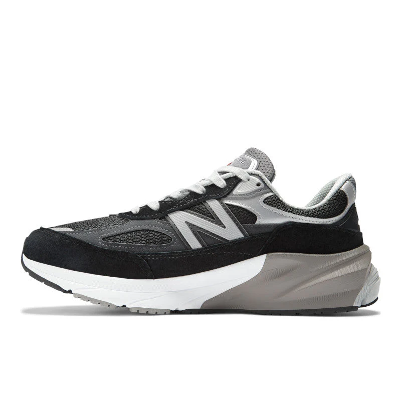 Made in USA 990v6 סניקרס - Image 2